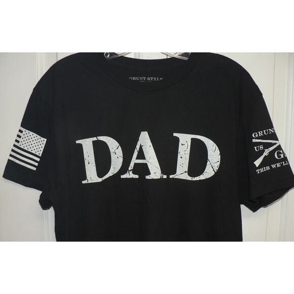 Grunt Style Men's Dad Defined Short Sleeve Cotton Tee in Black Medium MSRP $30 - Picture 5 of 7